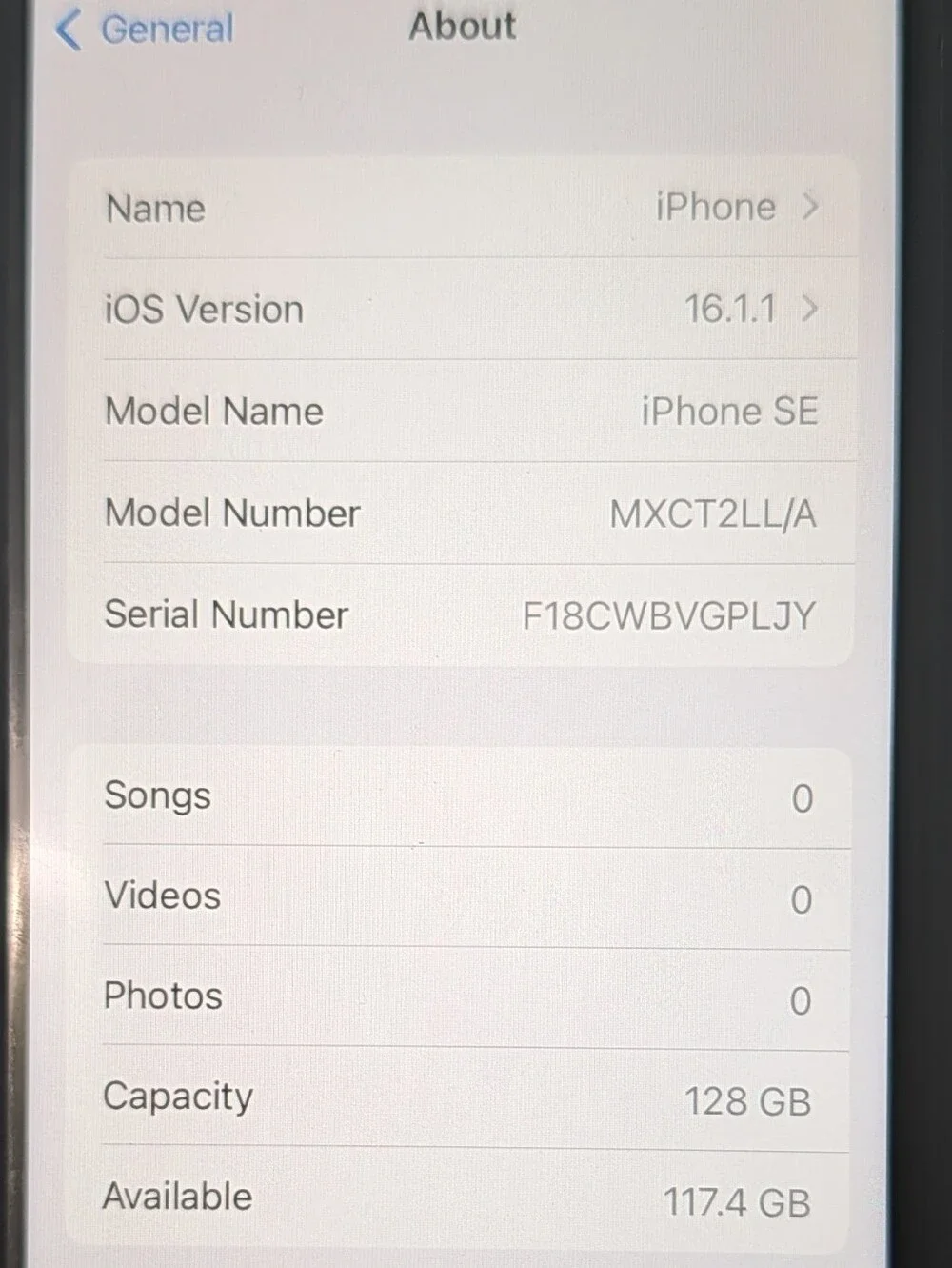 128gb iPhone SE 2 - Unlocked